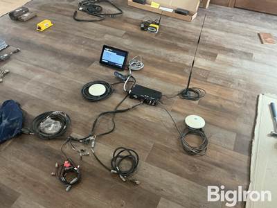 Trimble XCN2050 Monitor