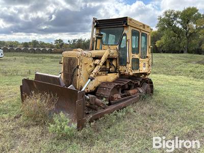 Caterpillar D5B Dozer