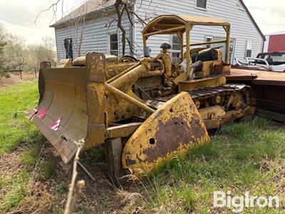 Caterpillar D7 Dozer