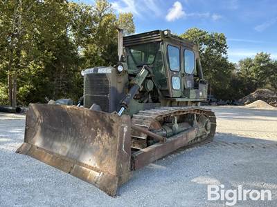 1982 Caterpillar D7G Dozer