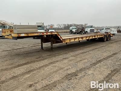 1994 Atoka T/A drop deck trailer
