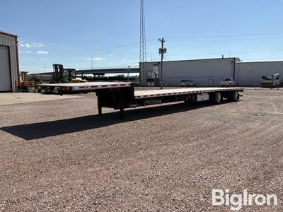2019 Fontaine Infinity 53’ T/A Drop Deck Trailer
