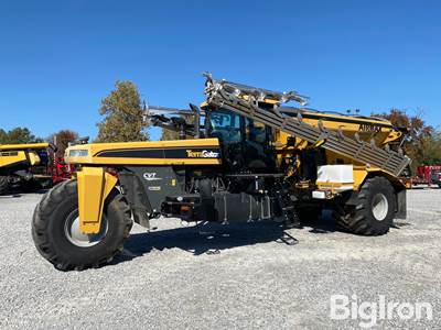 2019 TerraGator TG8300C Self-Propelled Dry Fertilizer Spreader