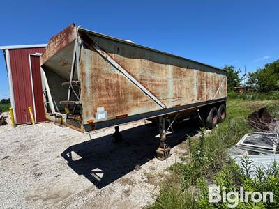 1994 Neville Built 26’ T/A Dump Trailer