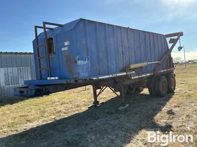 1967 Strick T/A Dump Trailer