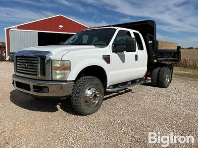 2008 Ford F350 Super Duty PowerStroke 4x4 S/A Dump Truck