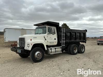 1995 Ford L8000 T/A Dump Truck