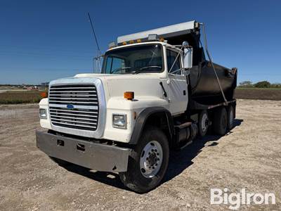 1997 Ford L9000 Tri/A Dump Truck