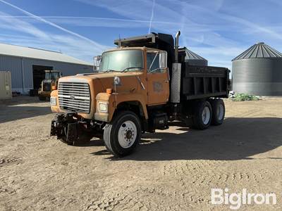 1989 Ford LT8000 T/A Dump Truck