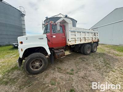 1987 Ford LT8000F T/A Dump Truck