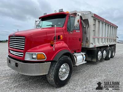 1998 Ford LT9513 Quad/A Dump Truck