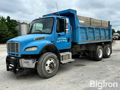 2005 Freightliner Dump Truck