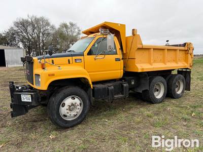 2001 GMC TopKick C8500 T/A Dump Truck