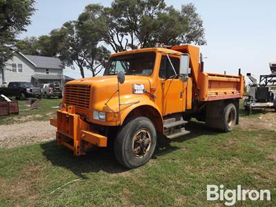 1996 International 4700 S/A Dump Truck