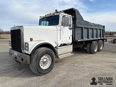 1988 International F9300 T/A Truck Tractor