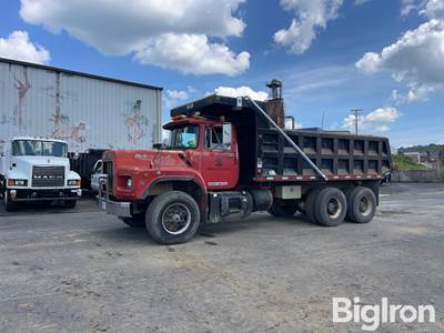 1992 Mack RB690S T/A Dump Truck