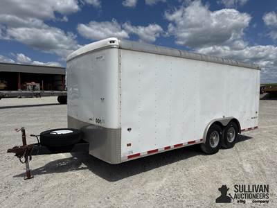 2014 American Hauler 2AXL T/A Enclosed Trailer