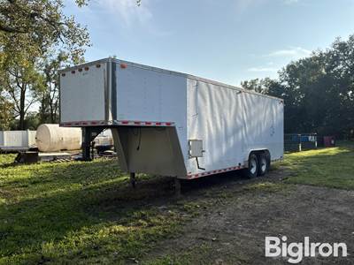 1999 Cargo Mate CMG828TA4 8'x28’ T/A Enclosed Trailer