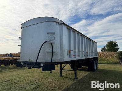 1982 Summit 28' T/A Aluminum End Dump Trailer