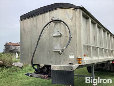 1984 Travis 36' End Dump Aluminum Trailer