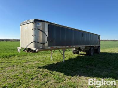 2005 Travis S/102 39’ Spread T/A End Dump Trailer