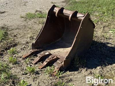 Bobcat 24" 4-Tooth Excavator Bucket