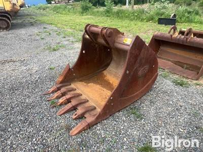 2004 Geith Volvo S2 48” Excavator Bucket