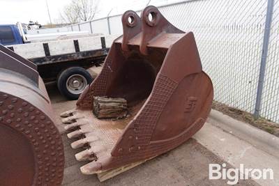 PC 400 5'x4'x4' Tall Excavator Bucket