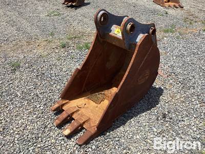 Strickland BT13W CX130 24" Excavator Bucket
