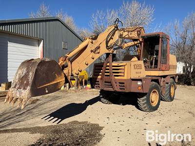 Case 1085B Cruz-Air 4x4 Wheeled Excavator