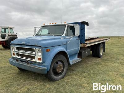 1972 Chevrolet C50 S/A Grain Truck