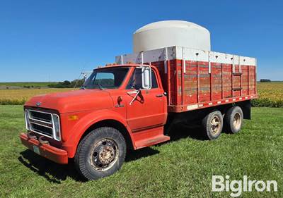 1971 Chevrolet C/50 Grain Truck w/ Water Tank