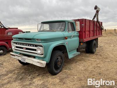 1964 Chevrolet C60 S/A Grain Truck