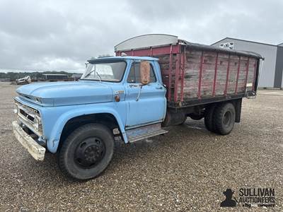1965 Chevrolet C60 Grain Truck