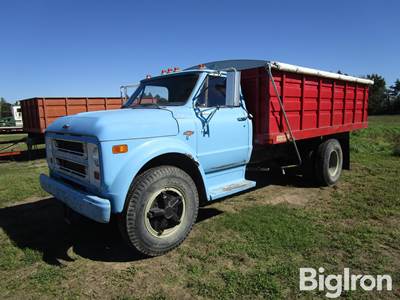 1968 Chevrolet C60 S/A Grain Truck