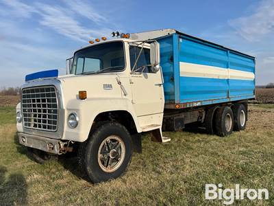 1978 Ford 7000 T/A Grain Truck