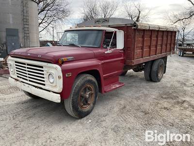 1972 Ford F600 S/A Grain Truck