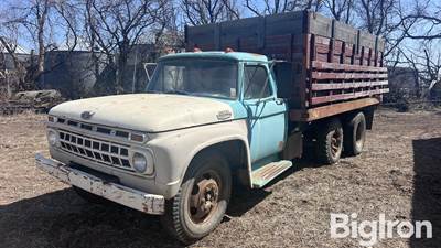1965 Ford F600 T/A Grain Truck