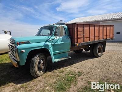 1969 Ford F600 S/A Grain Truck