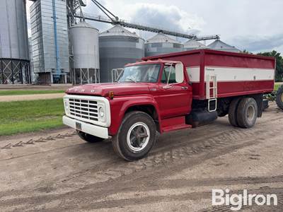 1973 Ford F600 S/A Grain Truck