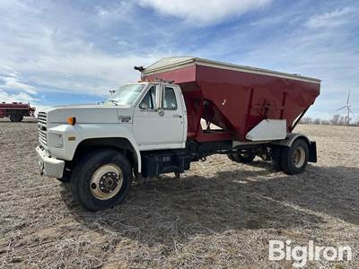 1994 Ford F800 Conventional Cab S/A Grain Truck