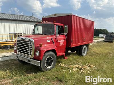 1974 Ford LN700 S/A Grain Truck