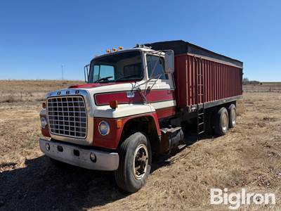 1977 Ford Grain Truck