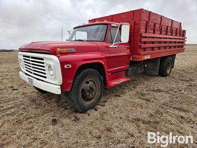 1970 Ford S/A Grain Truck