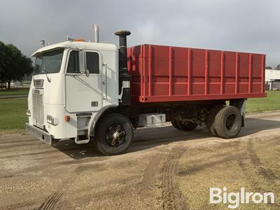 1989 Freightliner COE FLL086 S/A Cabover Grain Truck