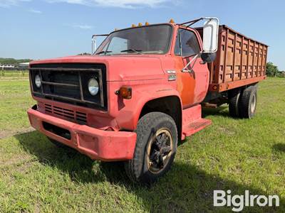 1979 GMC C7000 Sierra Grande S/A Grain Truck