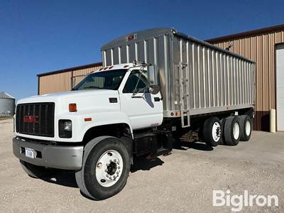 2002 GMC C8500 Tri/A Grain Truck