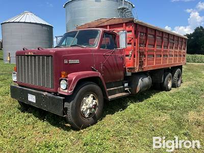 1984 GMC H9500 Brigadier T/A Grain Truck