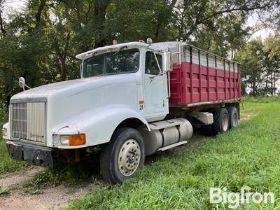 1991 International 9400 Grain Truck