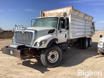 2010 International 7400 Workstar T/A Feed Truck